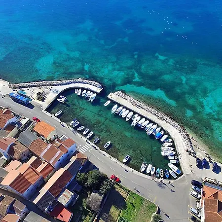 Appartamento With A Parking Space - Diklo, - 13399
